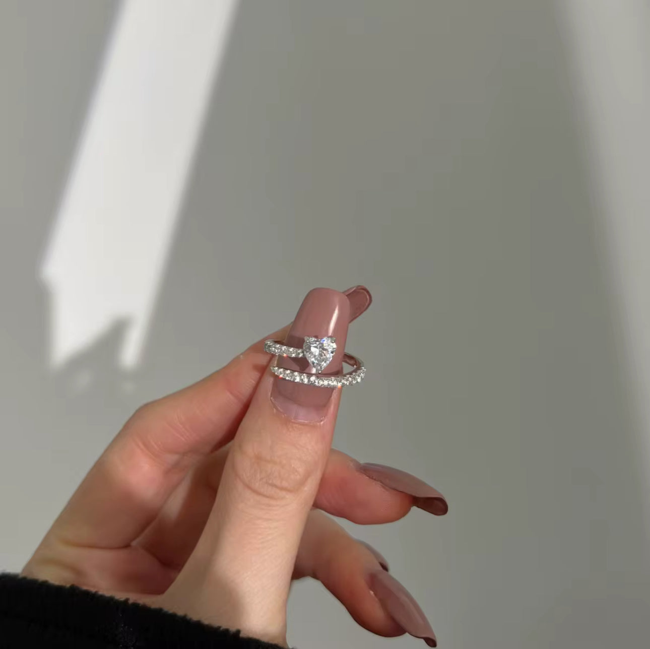 “Vera” Ring