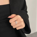 “Vera” Ring